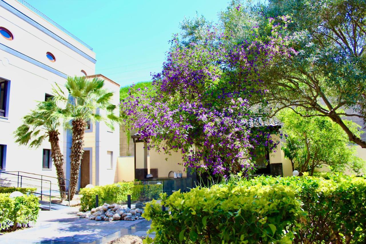 Boutique Hotel Palazzo Donna Iulia ポッツオーリ エクステリア 写真