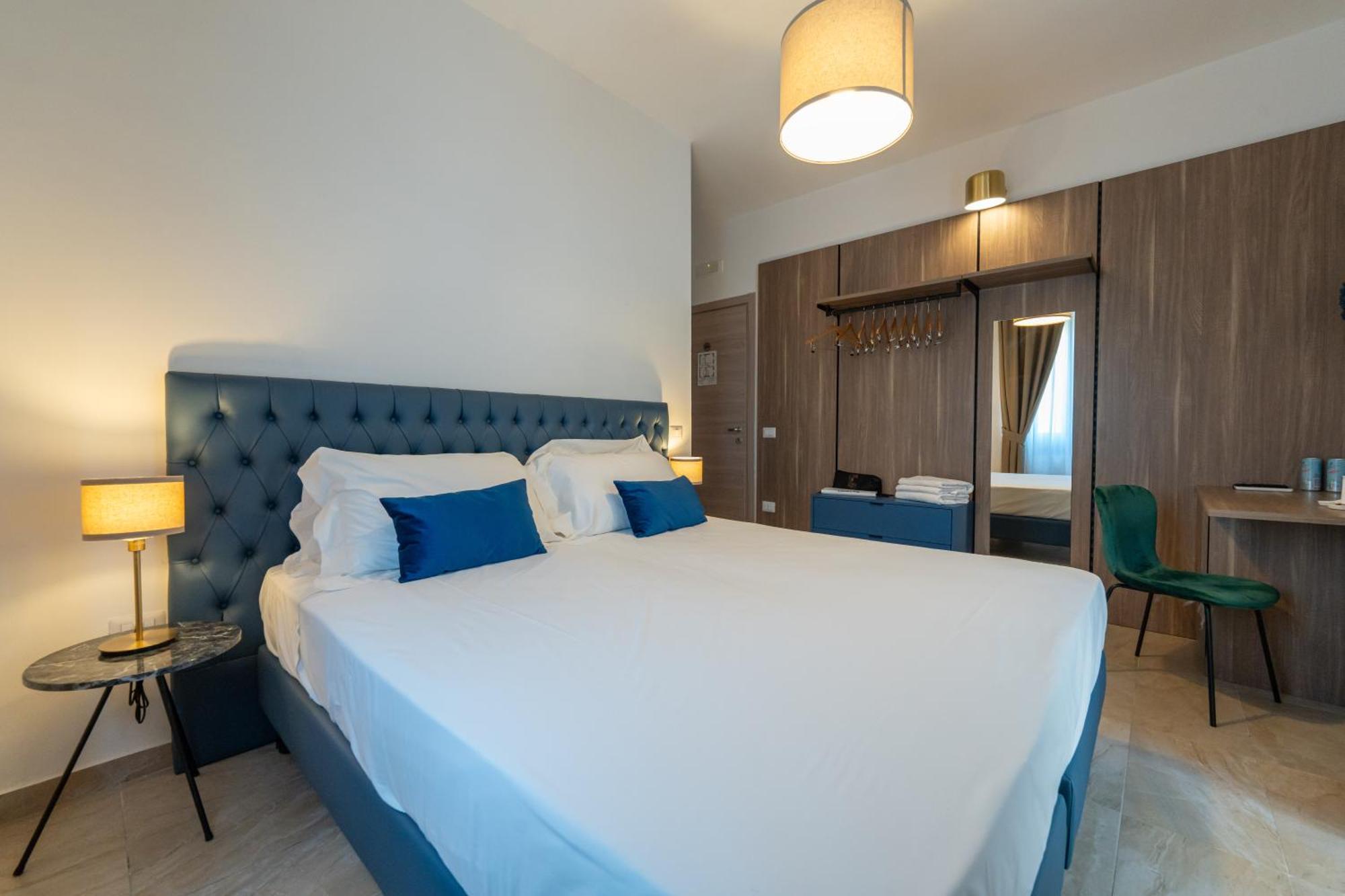 Boutique Hotel Palazzo Donna Iulia ポッツオーリ エクステリア 写真
