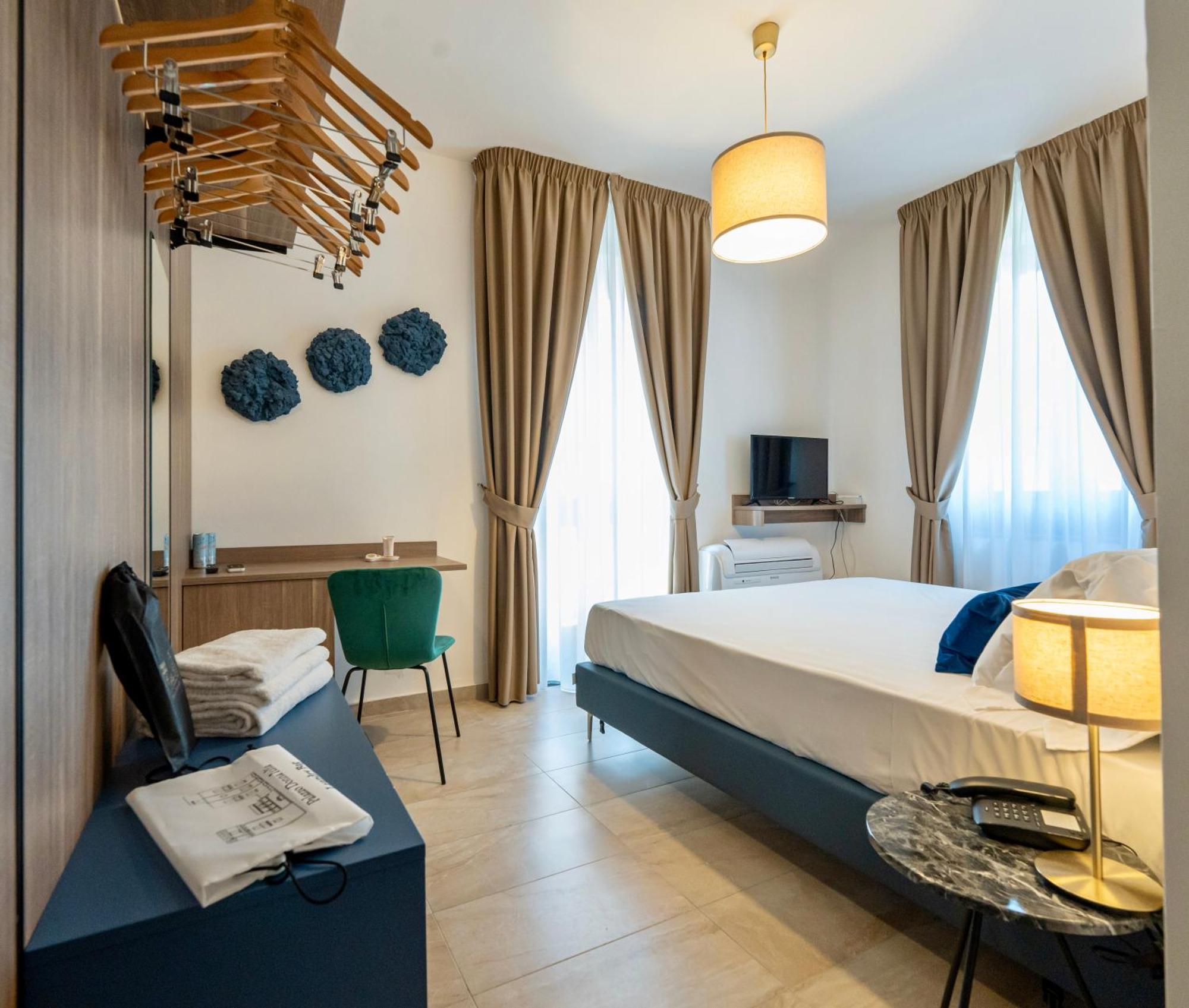 Boutique Hotel Palazzo Donna Iulia ポッツオーリ エクステリア 写真
